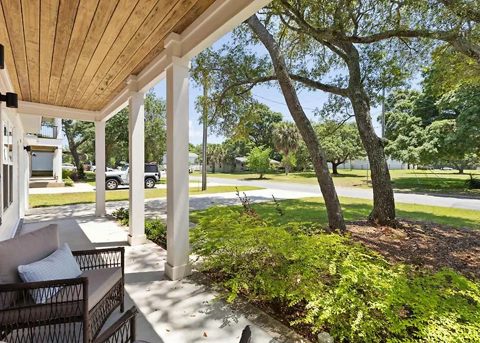 Holiday home Spacious 3 Bedroom Near Beaches And Shopping Pensacola